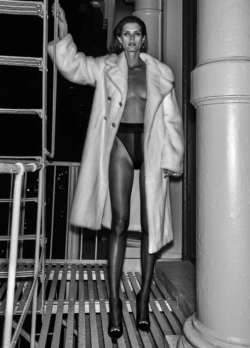 Vogue-Ukraine-Malgosia-Bela-Chris-Colls-3.jpg