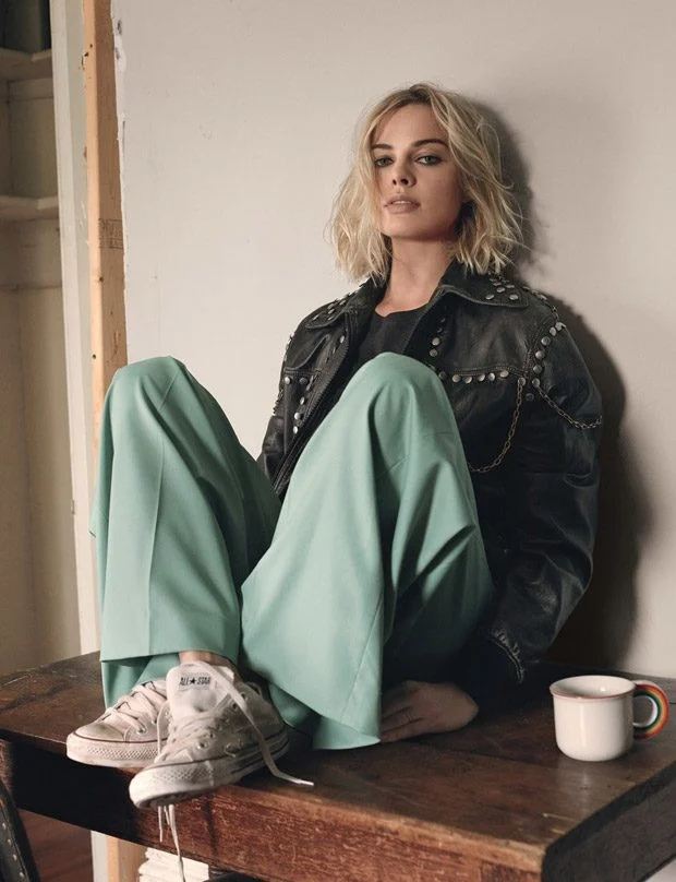 Margot-Robbie-W-Magazine-Craig-McDean- (3).jpg