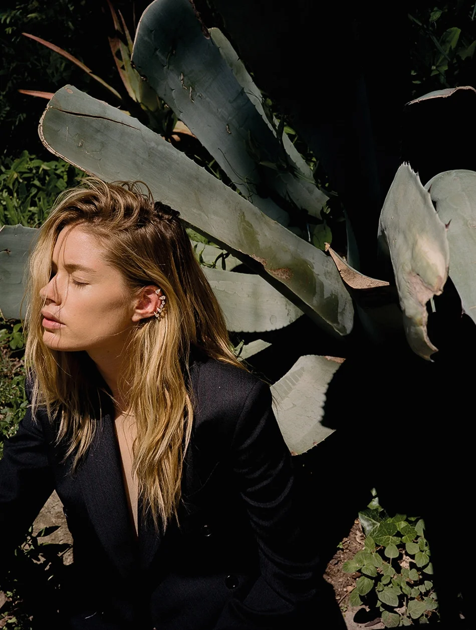 Self-Service-Magazine-Fall-WInter-2017-Doutzen-Kroes-Jeremy-Everett-1.jpg
