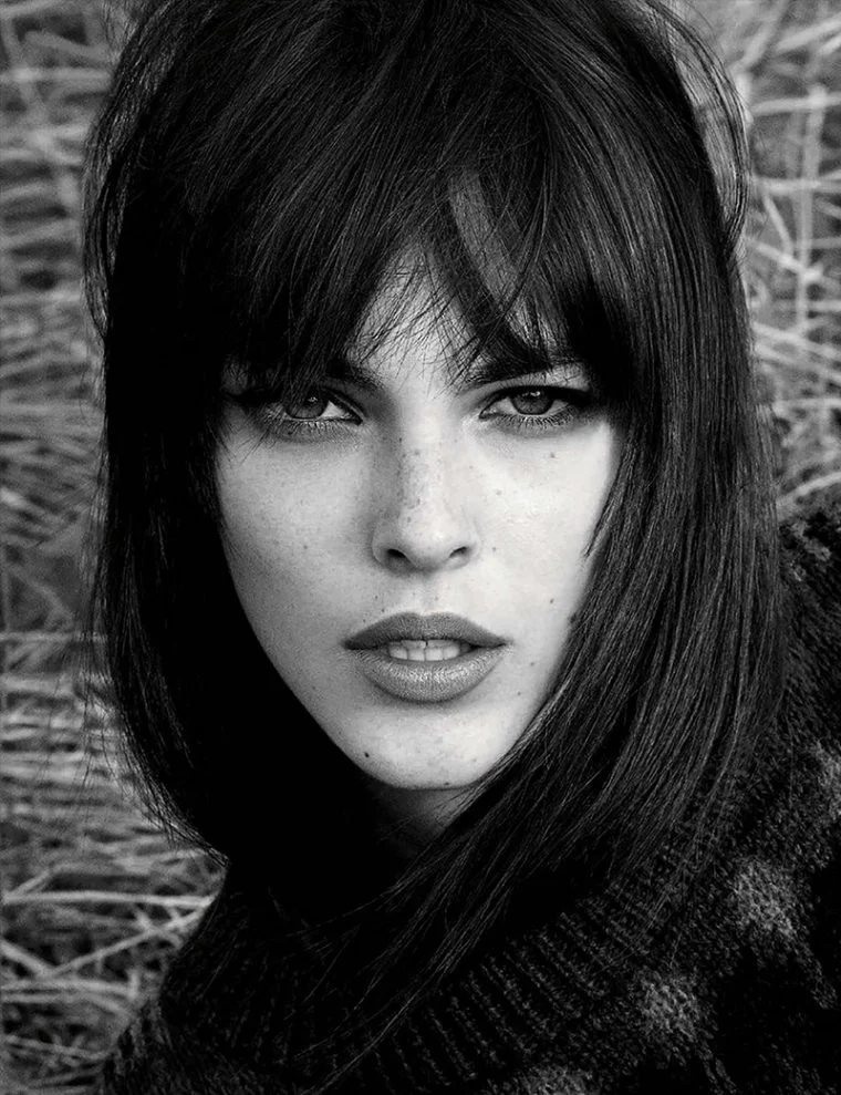 Vittoria-Ceretti-by-Luigi-Iango-for-Vogue-Germany-November-2017- (14).jpg