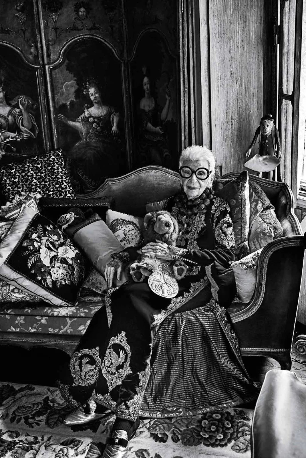 Elle India Novmeber 2017-Iris Apfel Elle India Nov-2017 (5).jpg