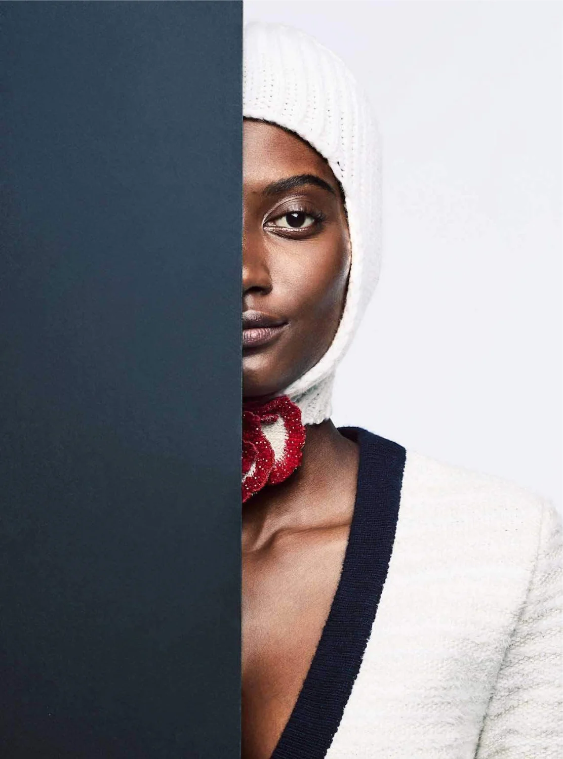 Harper's Bazaar Netherlands October 2017 9.jpg