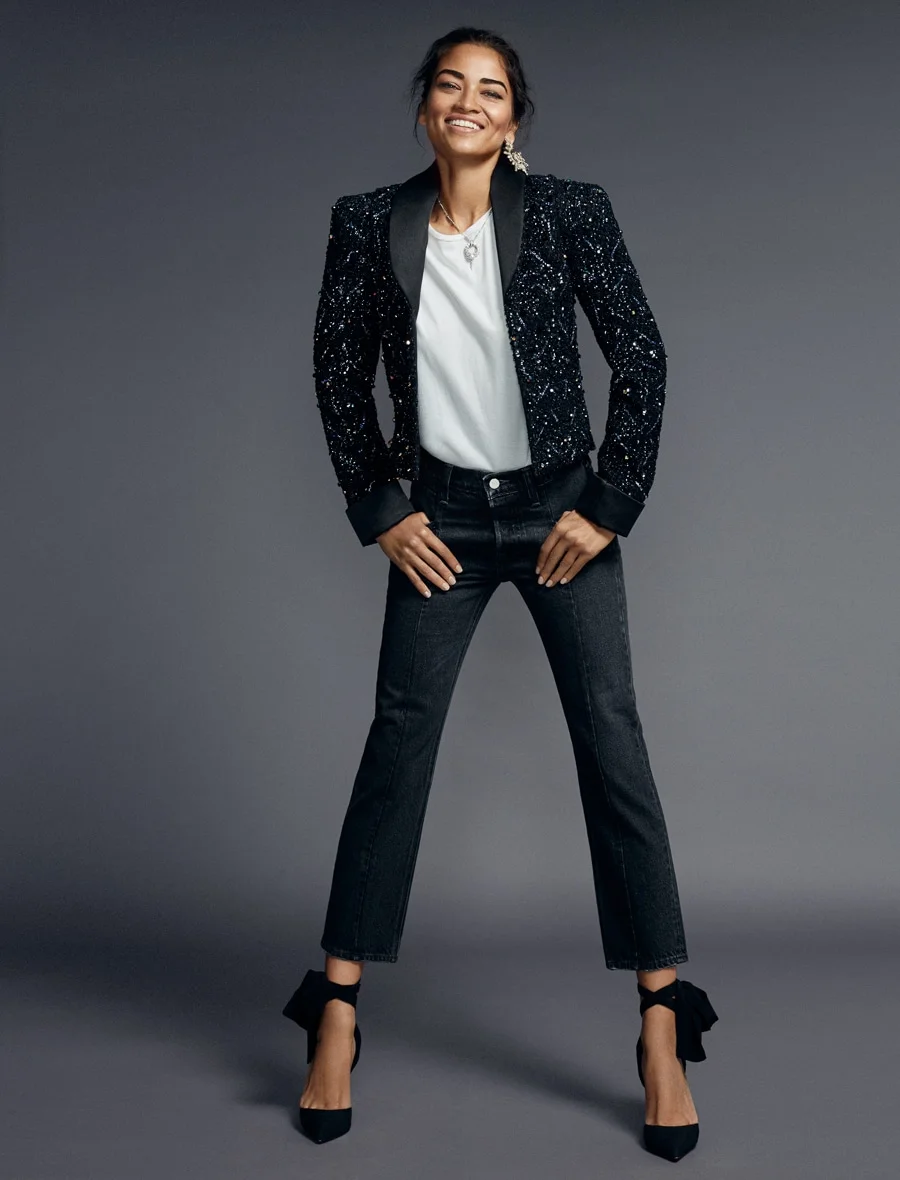 ELLE-Spain-November-2017-Shanina-Shaik-Xavi-Gordo-4.jpg