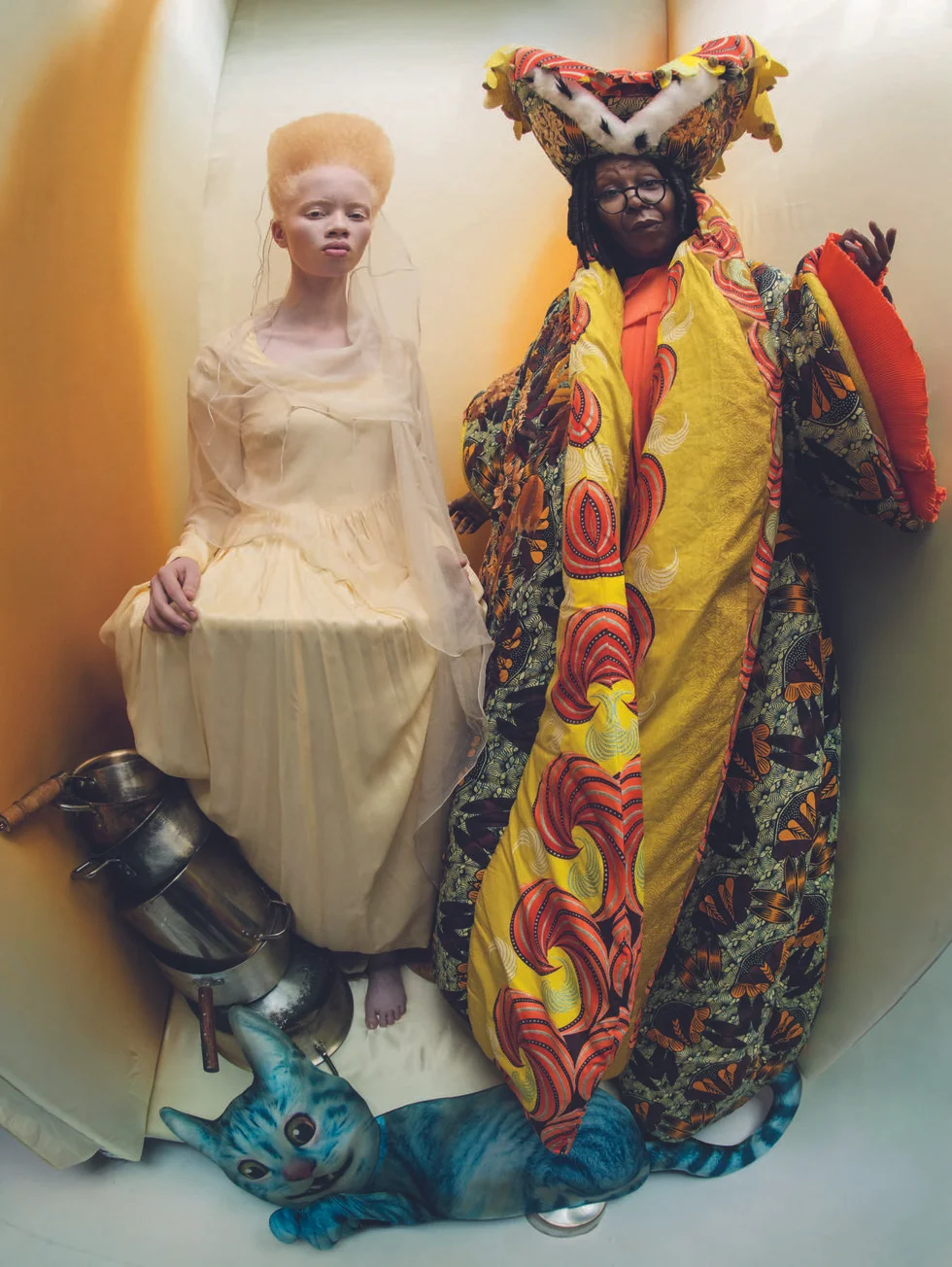 Thando Hopa 'The Queen of Hearts' and Whoopi Goldberg 'The Royal Duchess'.