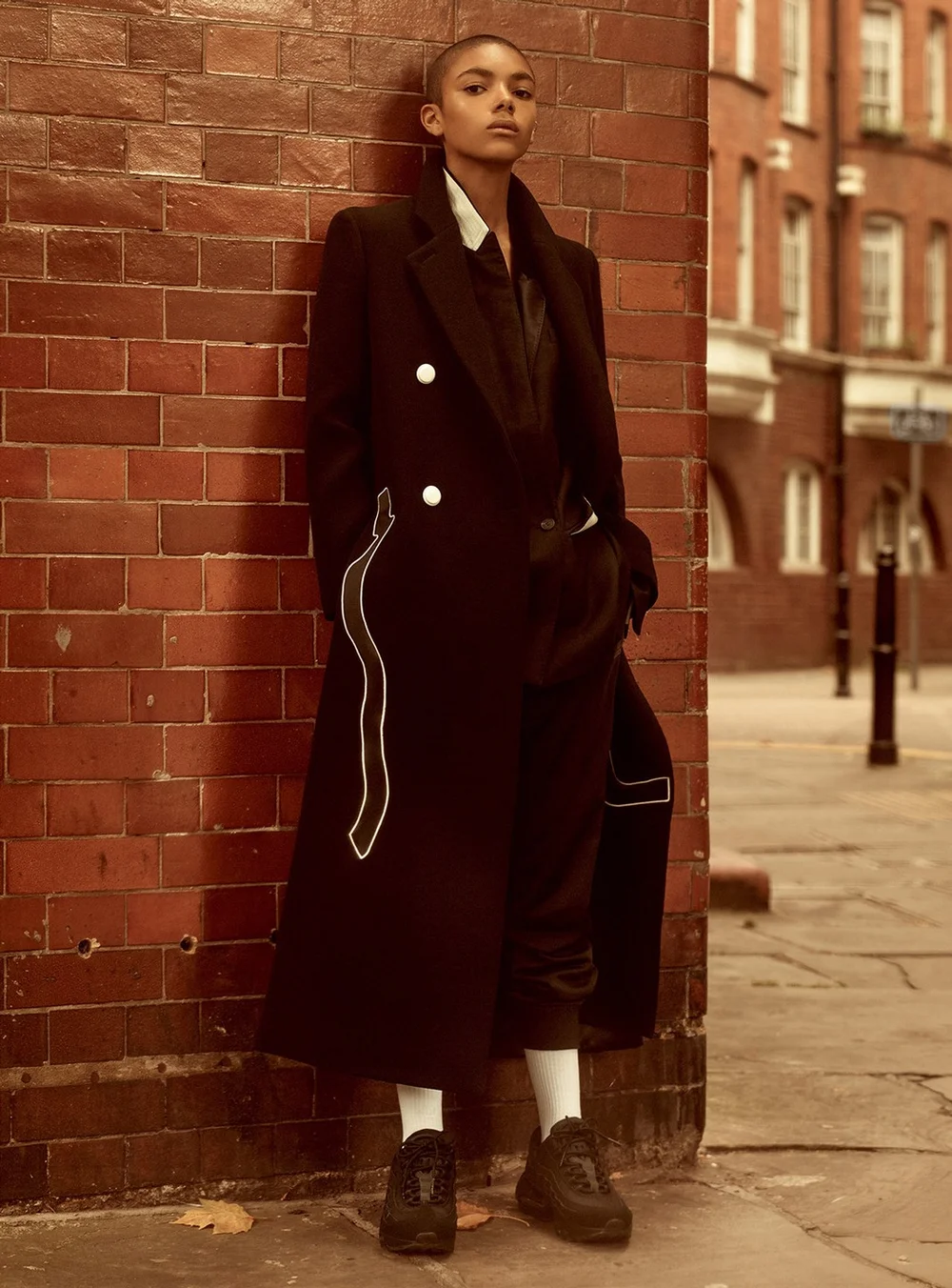 Vogue December UK 2017 4.jpg