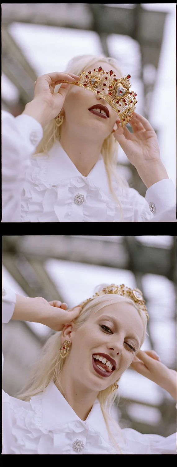 Lili Sumner Fronts 'Belle Toujours' Lensed By Mitchell McLennan For V ...