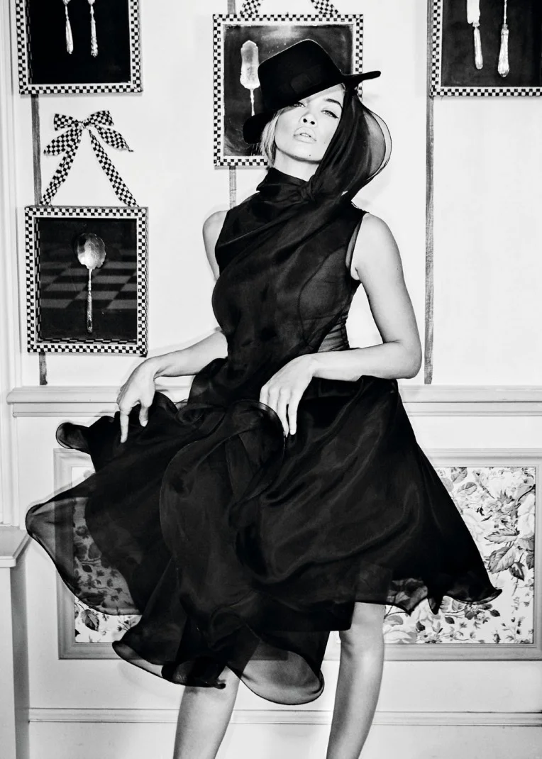 Jasmine-Sanders-Photos04.jpg