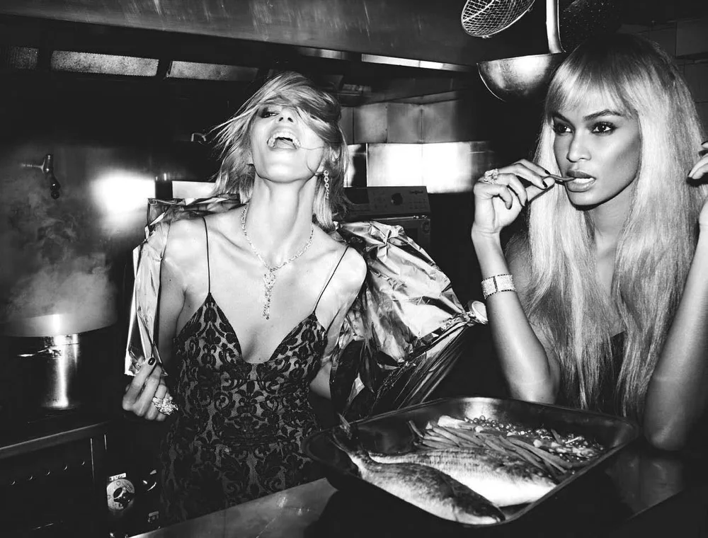 mert-marcus-vogue-italy-dec-2017- (10).jpg