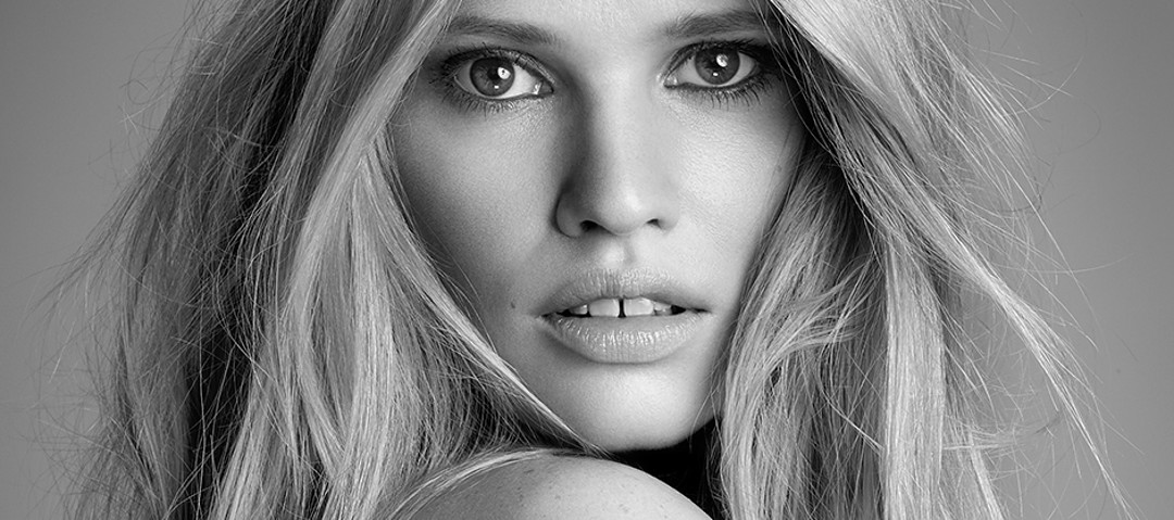 lara-stone--1080x480-1.jpg