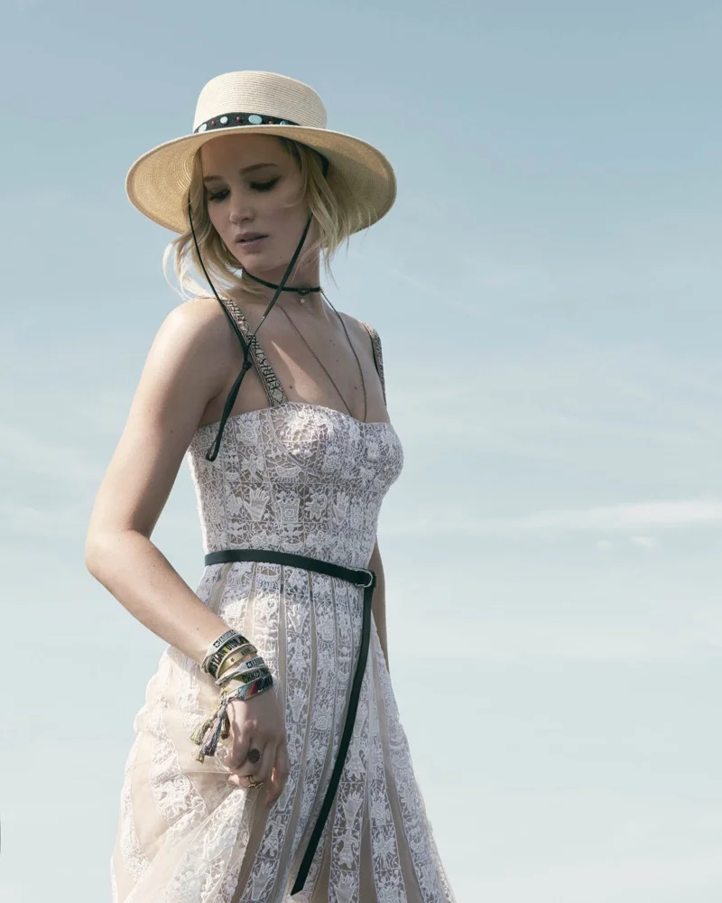 Jennifer-Lawrence-Dior-Fashion-Photoshoot08.jpg