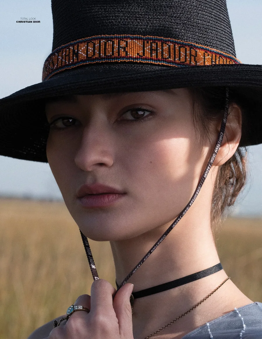 Design-Scene-January-2018-Bruna-Tenorio-Juankr-2.jpg