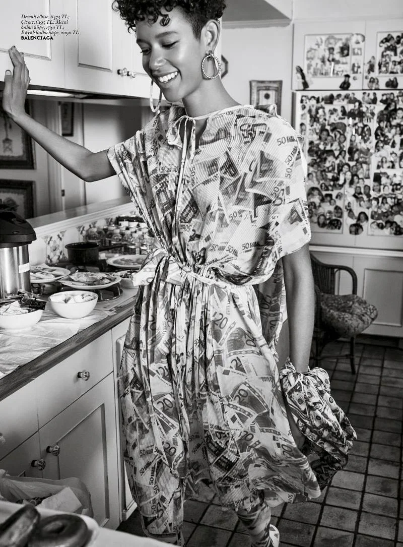 Romee-Strijd-Dilone-Cover-Editorial03.jpg