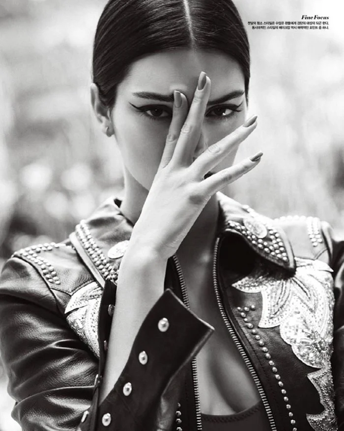 Kendall-Jenner-Hyea - Kang-Vogue-Korea- (9).jpg