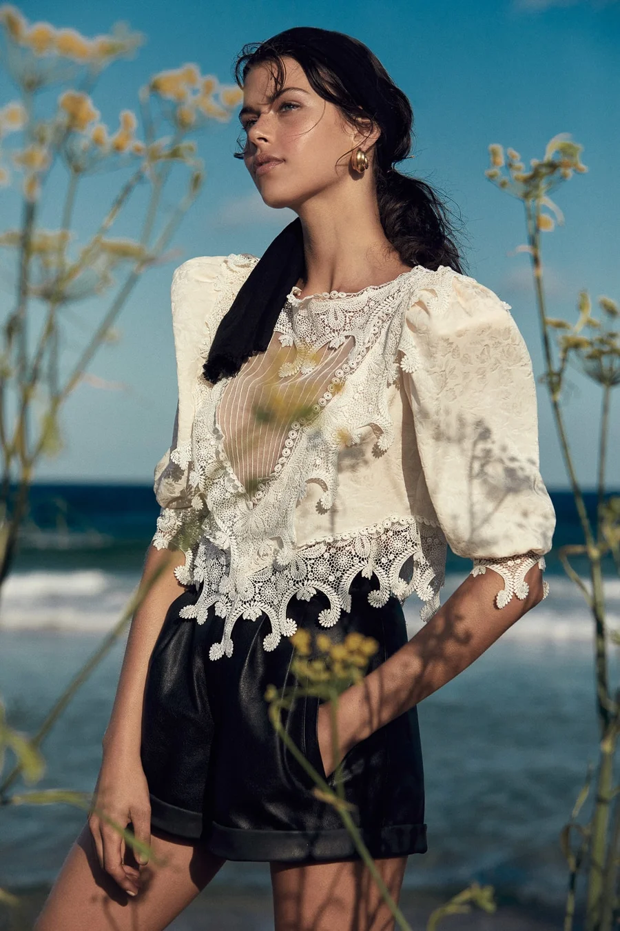 Harpers-Bazaar-Australia-March-2018-Georgia-Fowler-Victoria-Lee-Darren-McDonald-3.jpg