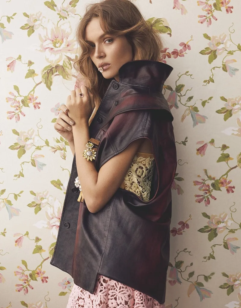 Josephine-Skriver-Zoey-Grossman-Numero-Tokyo- (3).jpg