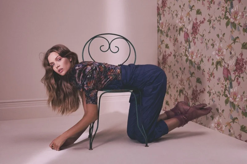 Josephine-Skriver-Zoey-Grossman-Numero-Tokyo- (7).jpg