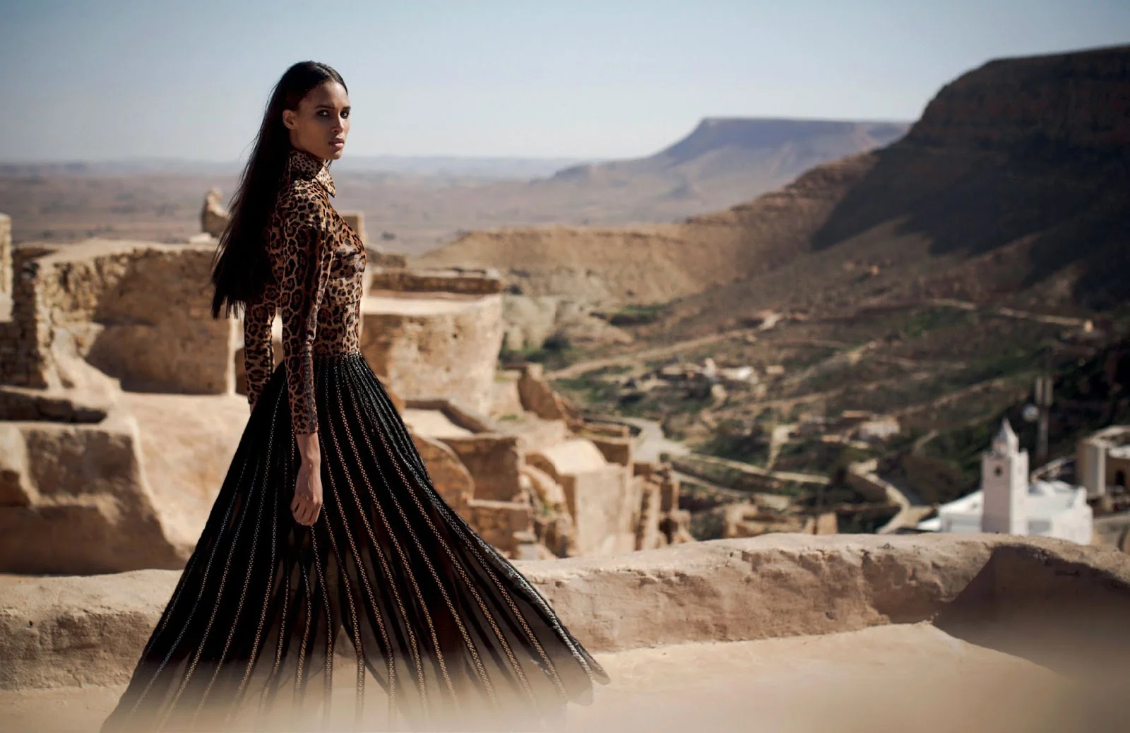 Vogue Arabia March 2018 - 1.jpg