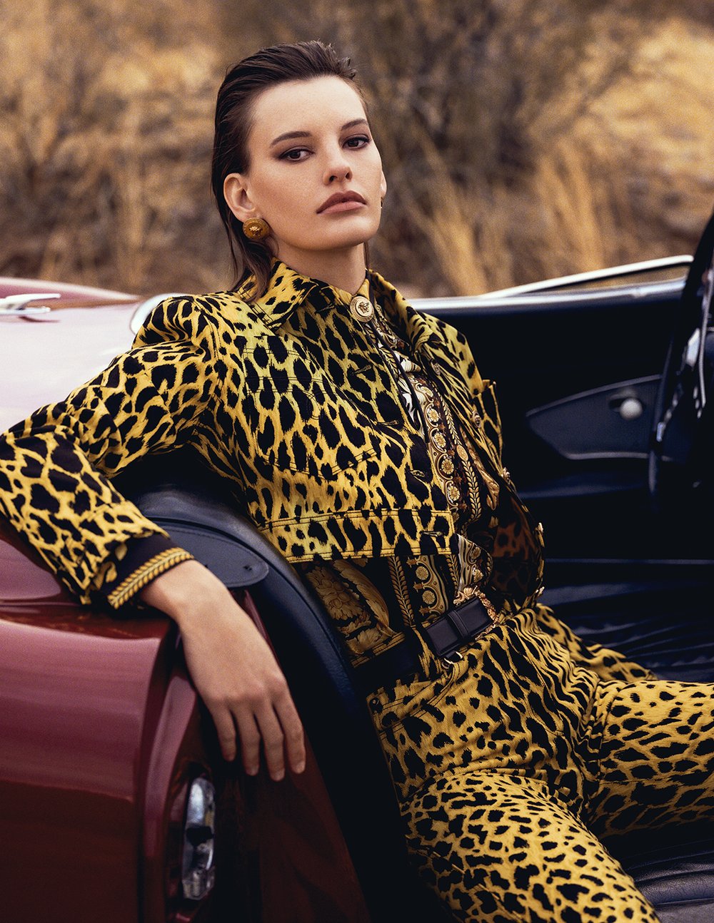 Vogue Spain April 2018 - 1.jpg