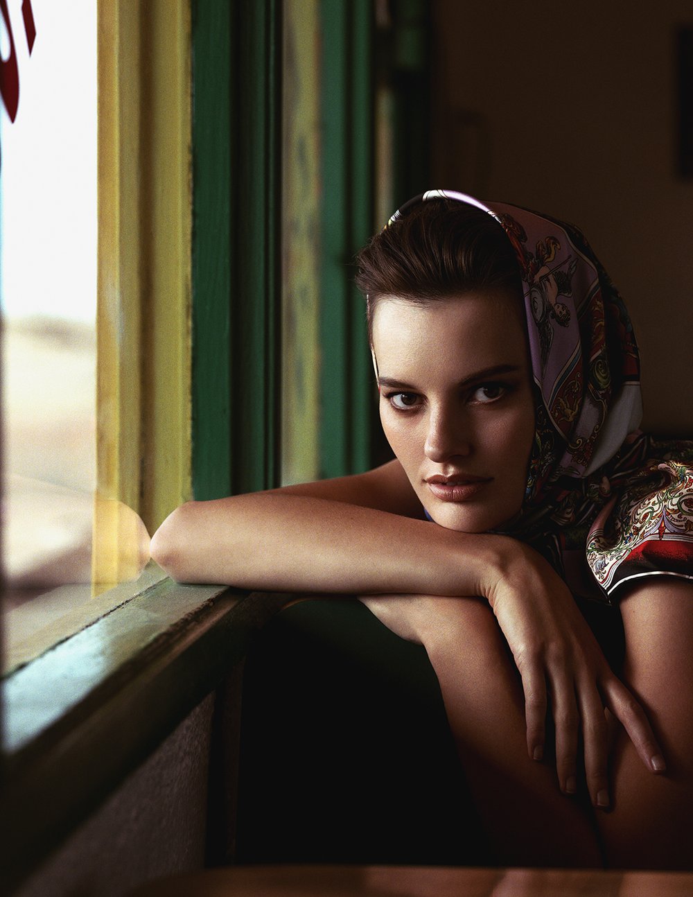 Vogue Spain April 2018 - 4.jpg