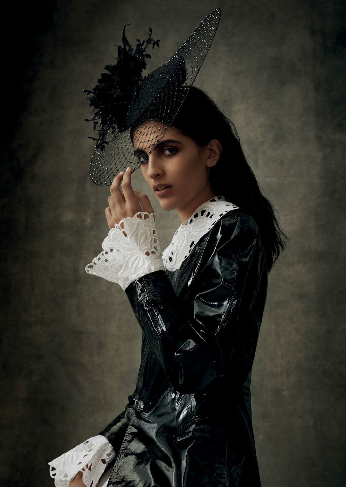 Vogue Arabia April 2018-01.jpg