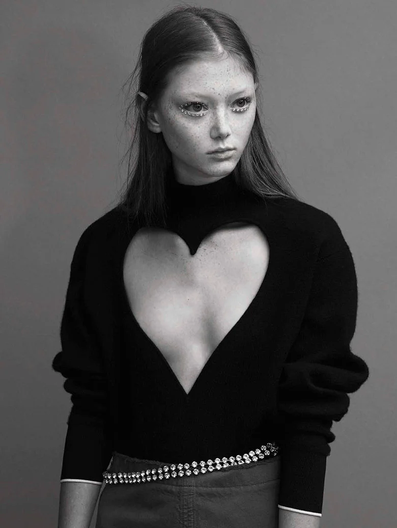 vogue-italia-april-2017-mert-marcus-10.jpg