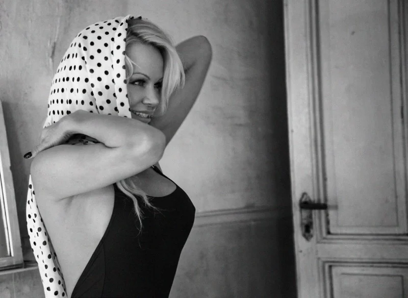 Pamela Anderson by Carmelo Redondo for Intimately Nagazube #19 (1).jpg
