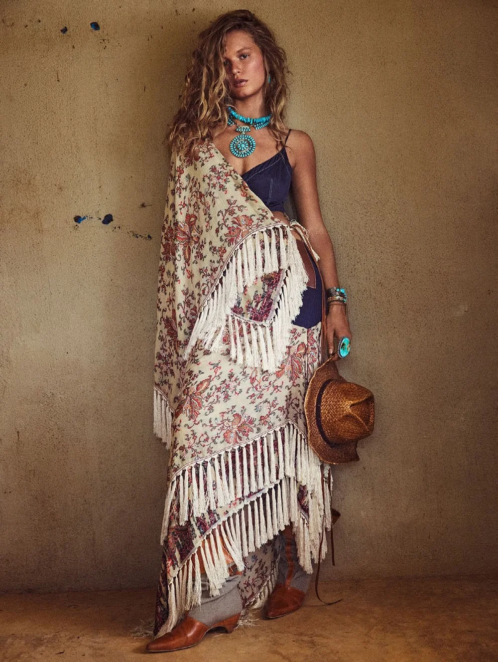 anna-ewers-vogue-paris-may-2018-7.jpg