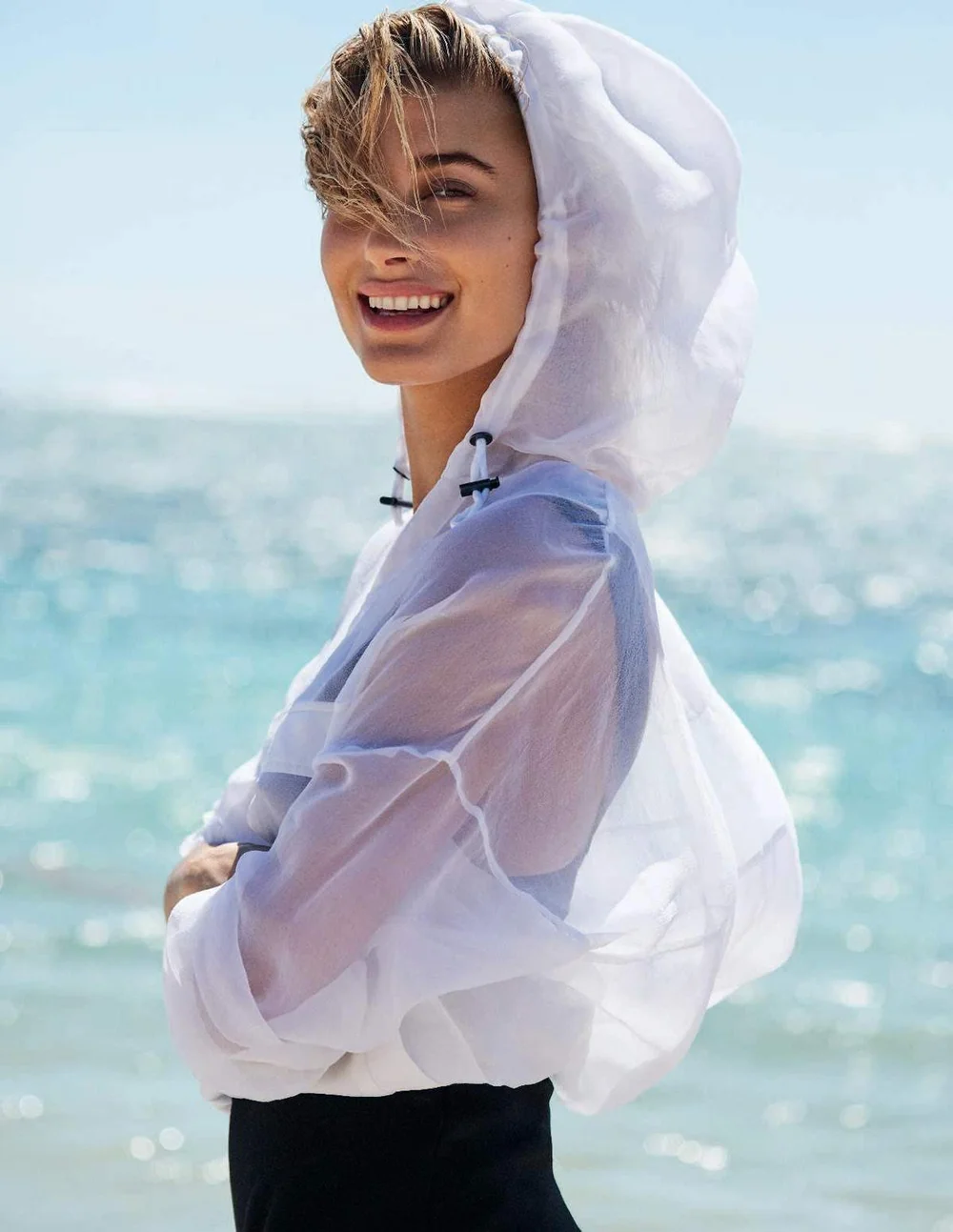 hailey-baldwin-elle-italia-june-2018-12.jpg
