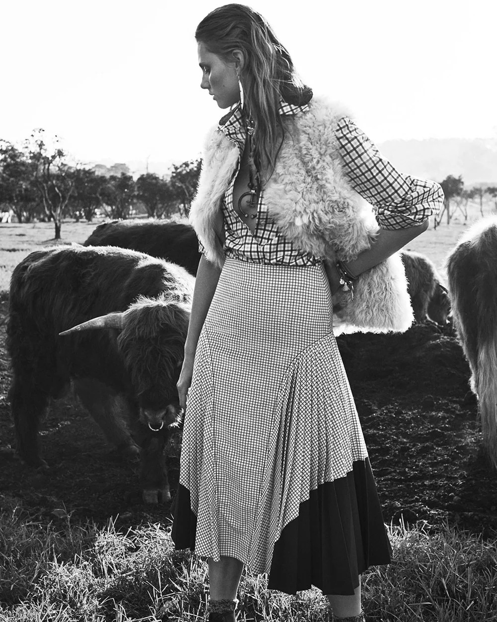 Grazia-Australia-Saadi-Schimmel-Simon-Lekias-8.jpg