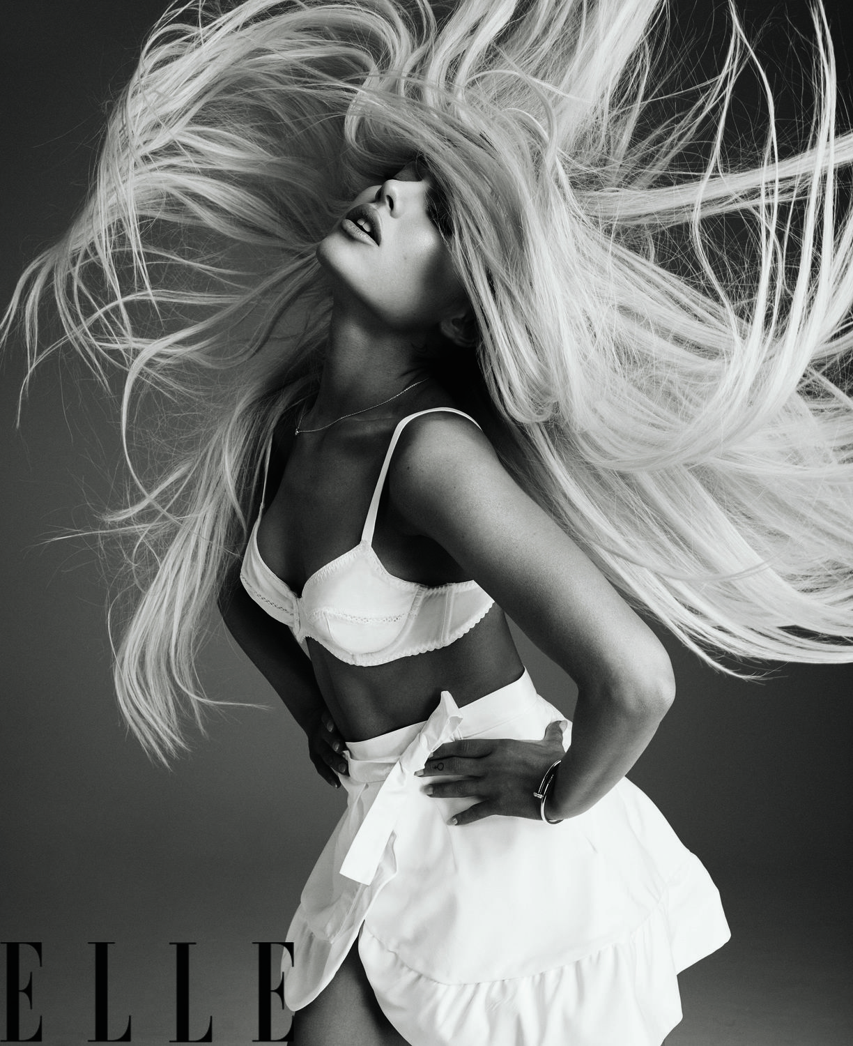 Ariana Grande by Alexi Lubomirski for ELLE US August 2018 (7).jpg