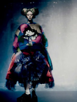 Sara Grace Wallerstedt Is Celestial In 'Ursa Minor' by Paolo Roversi ...