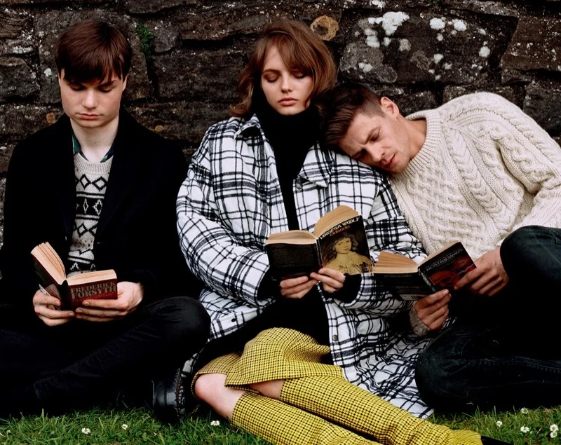 Fran Summers by Alasdair McLellan for Vogue UK Aug 2018 (5).jpg