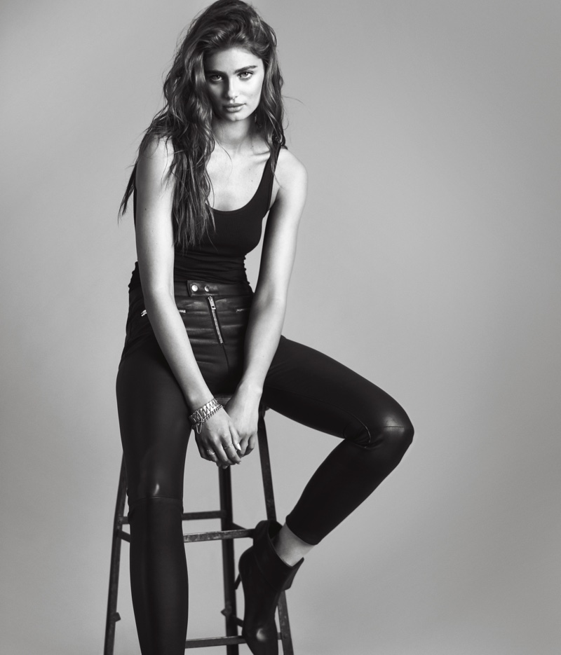 Taylor Hill Victorias Secret Rebel Tease Fragrance Campaign (1).jpg