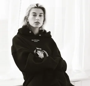 A Sexy Hailey Baldwin Sends Vogue Mexico Balenciaga Message For UN