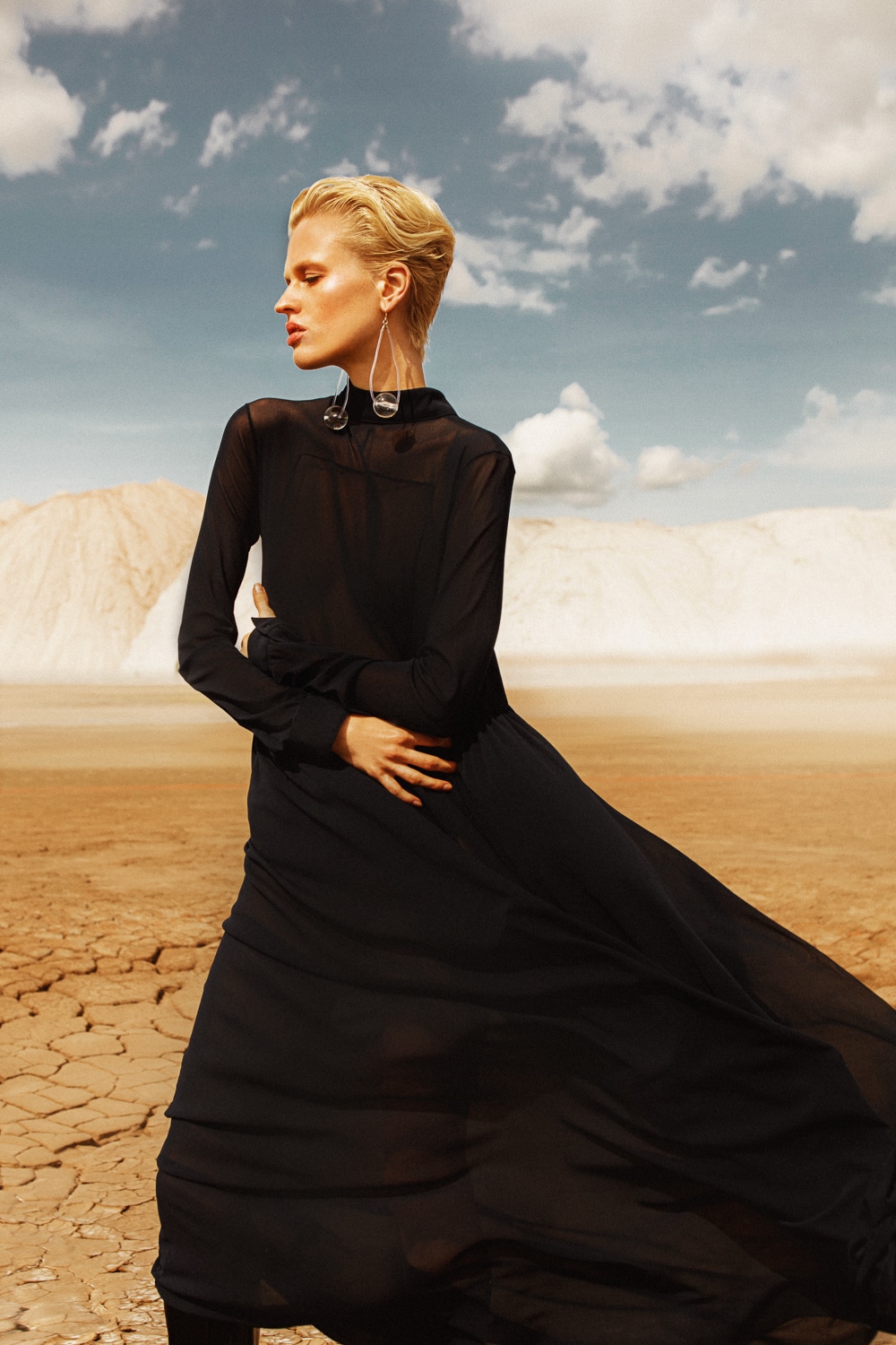 Anastasia Fursova by Daria Kozak for Vogue-Poland (7).jpg