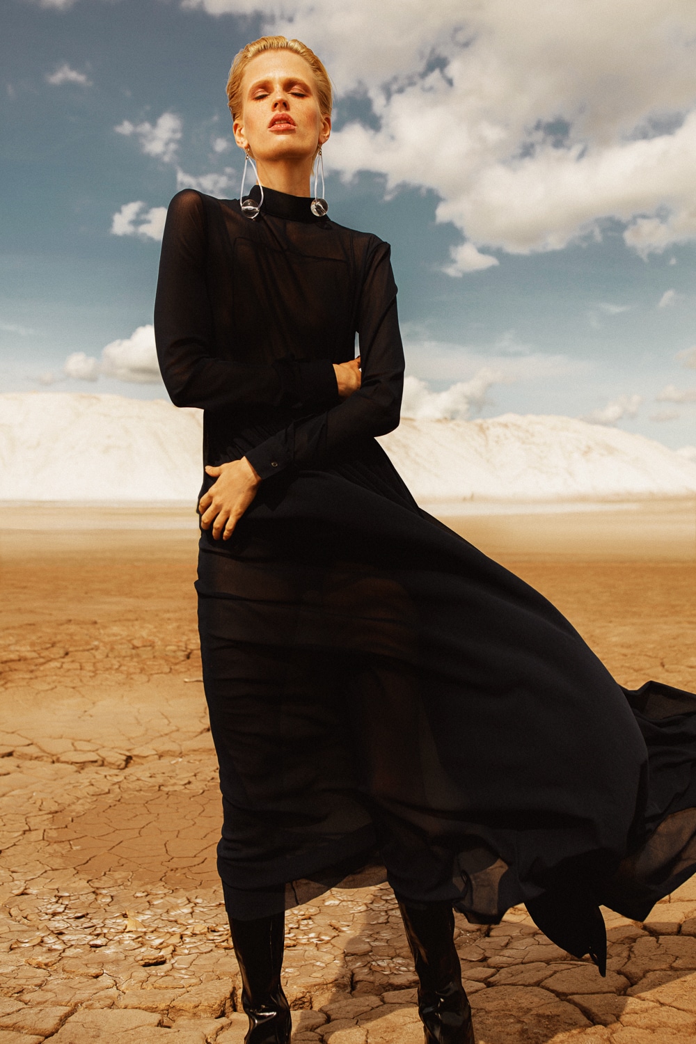 Anastasia Fursova by Daria Kozak for Vogue-Poland (8).jpg