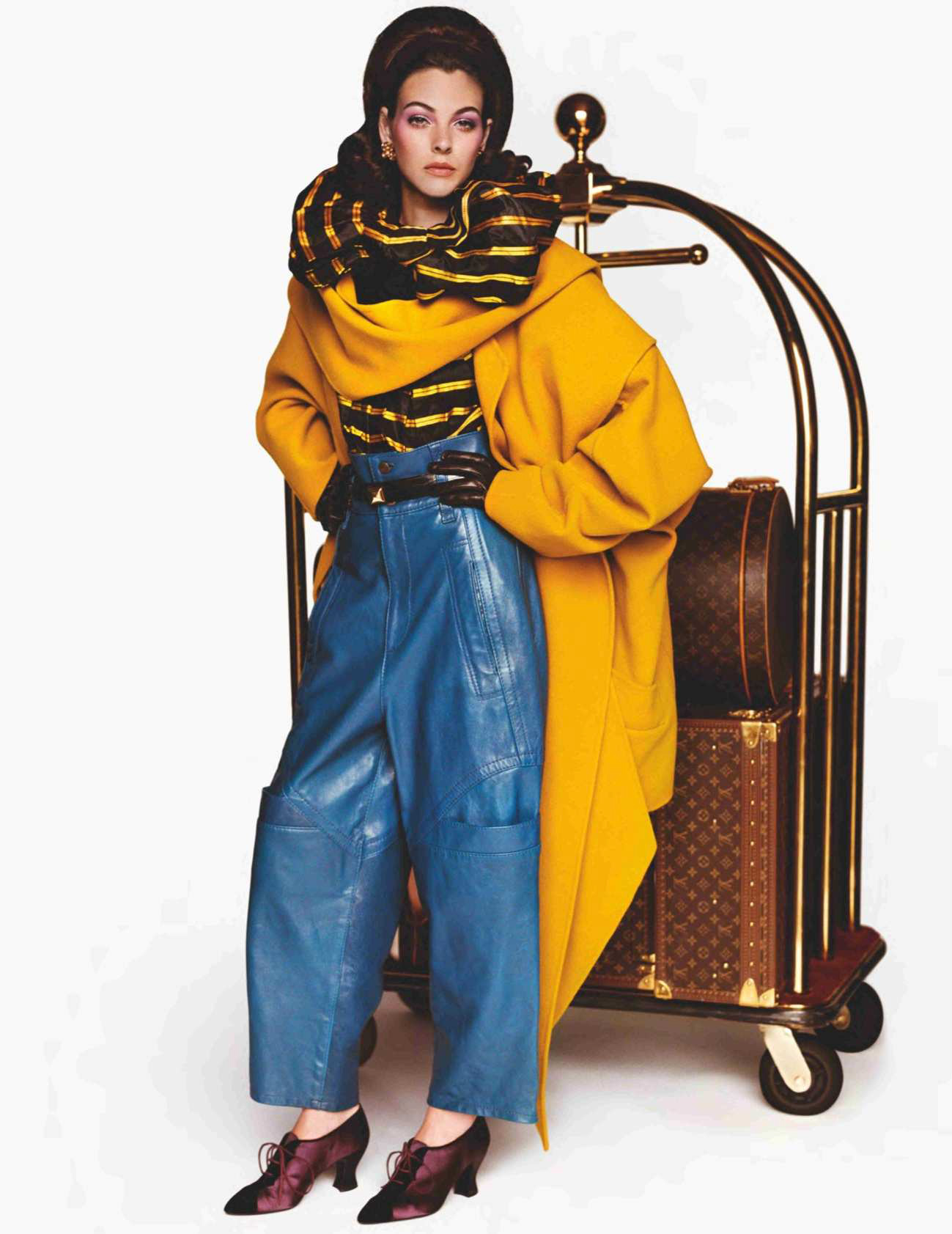 Vittoria-Ceretti-Alasdair-McLellan-Vogue UK (1).jpg