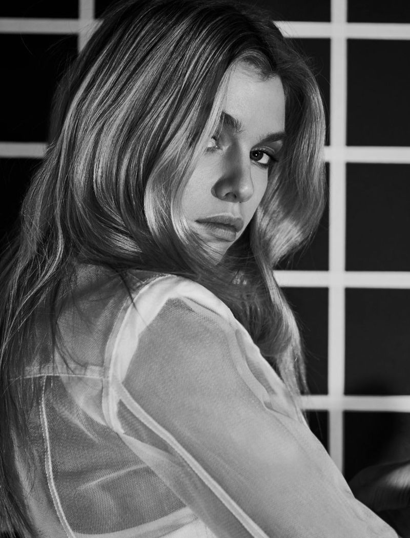 Stella Maxwell by An Le for Numero Russia (8).jpg