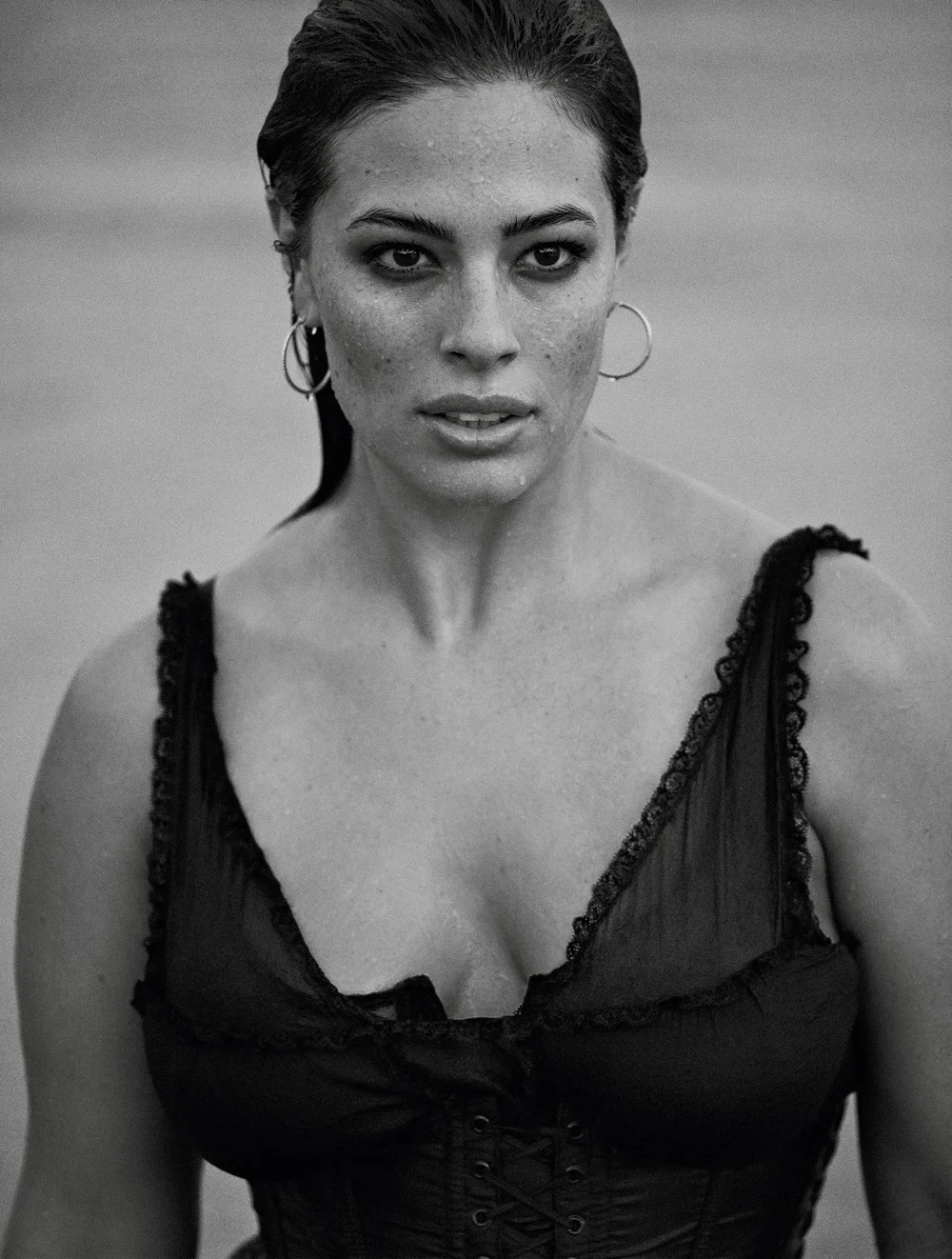 Ashley Graham by Lachlan Bailey for Vogue Paris Nov 2018 (15).jpg