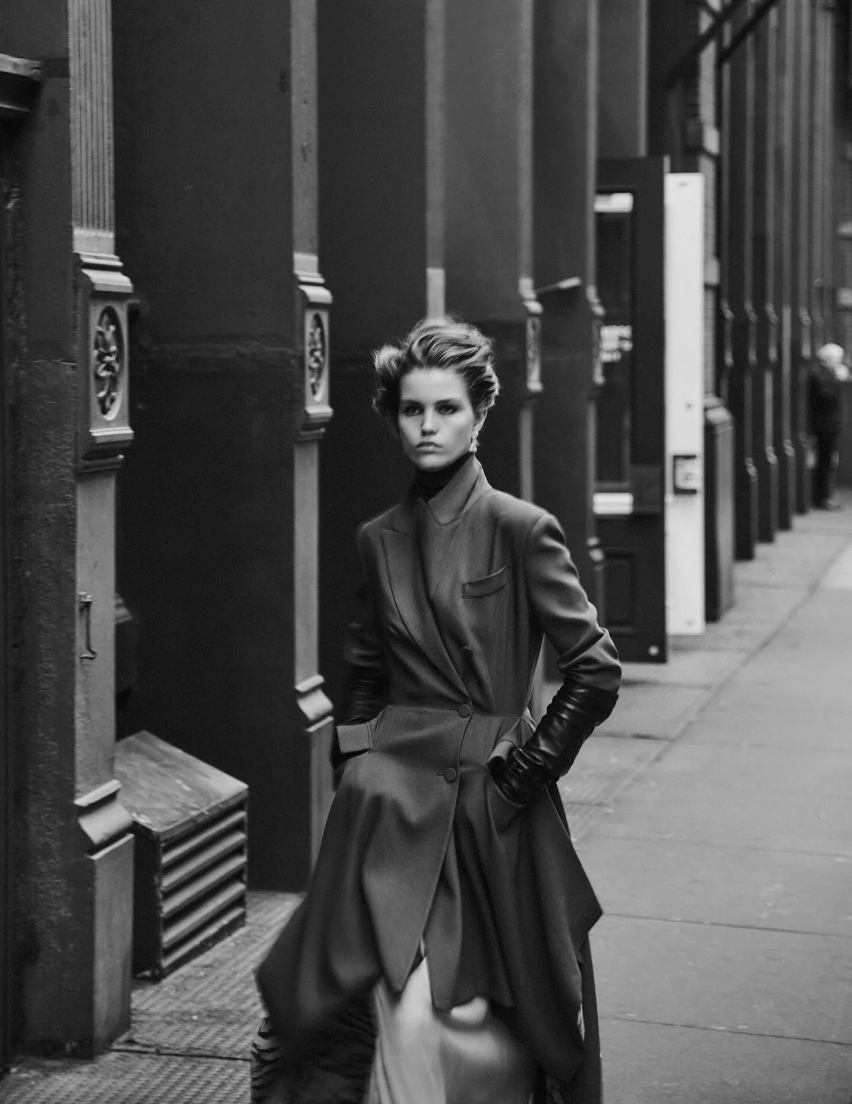 Luna Bijl by Chris Colls for Vogue Mex + Vogue LA December 2018 (7).jpg
