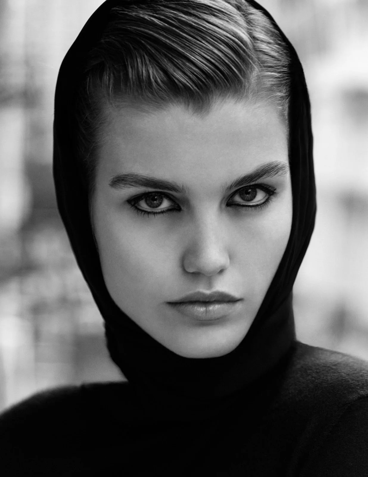 Luna Bijl by Chris Colls for Vogue Mex + Vogue LA December 2018 (18).jpg