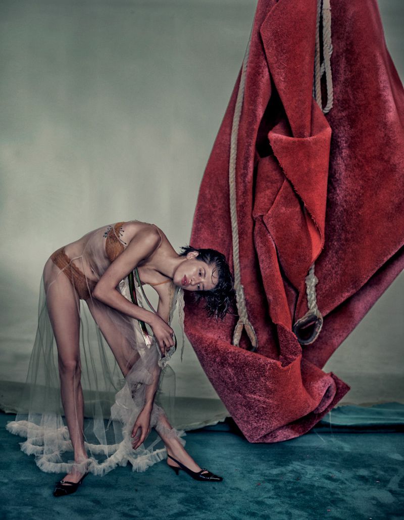 Daisy Cvitkovic by Drew Jarrett for Vogue Poland (14).jpg