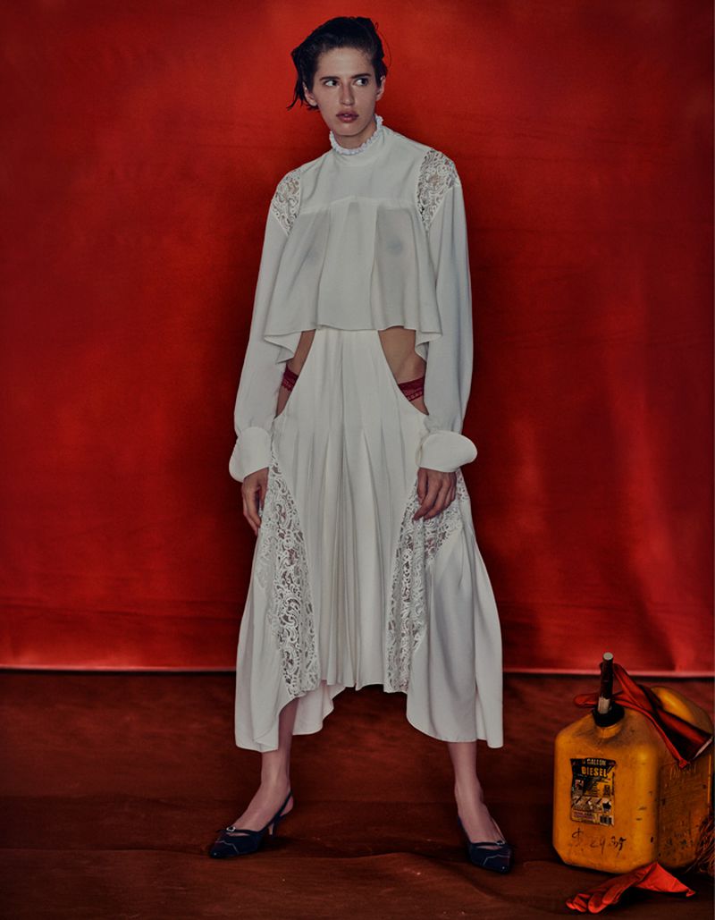 Daisy Cvitkovic by Drew Jarrett for Vogue Poland (18).jpg