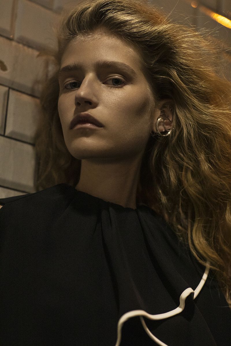 Miriam de Vinzelle by Marco van Rijt for Numero Paris  (10).jpg