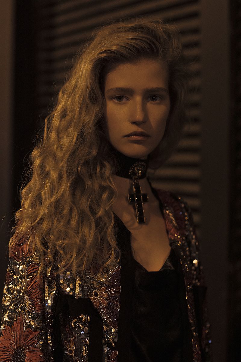 Miriam de Vinzelle by Marco van Rijt for Numero Paris  (13).jpg