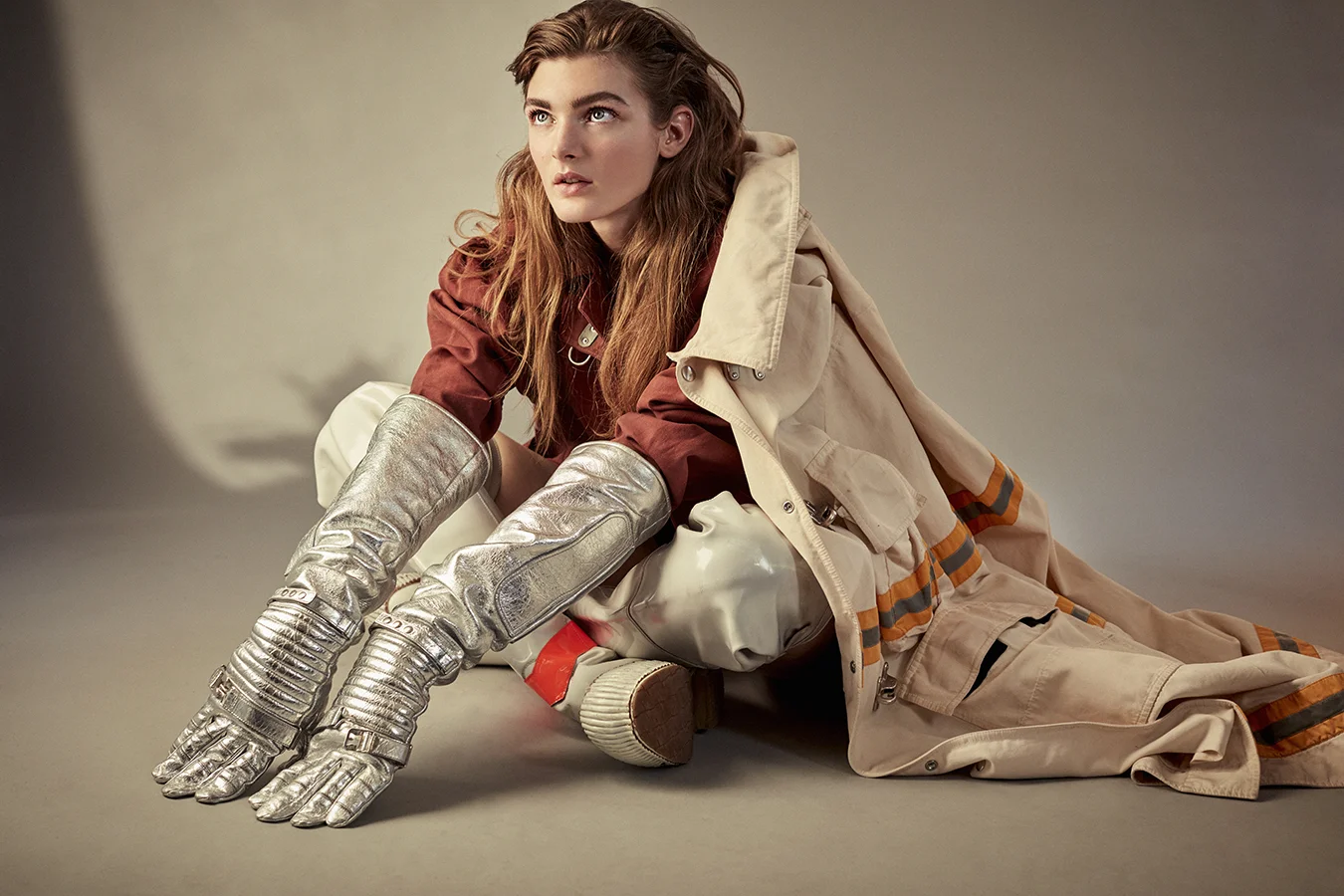 Natasha Abramova by Joshua Jordan for Harper's Bazaar Turkey Jan 2019 (4).jpg