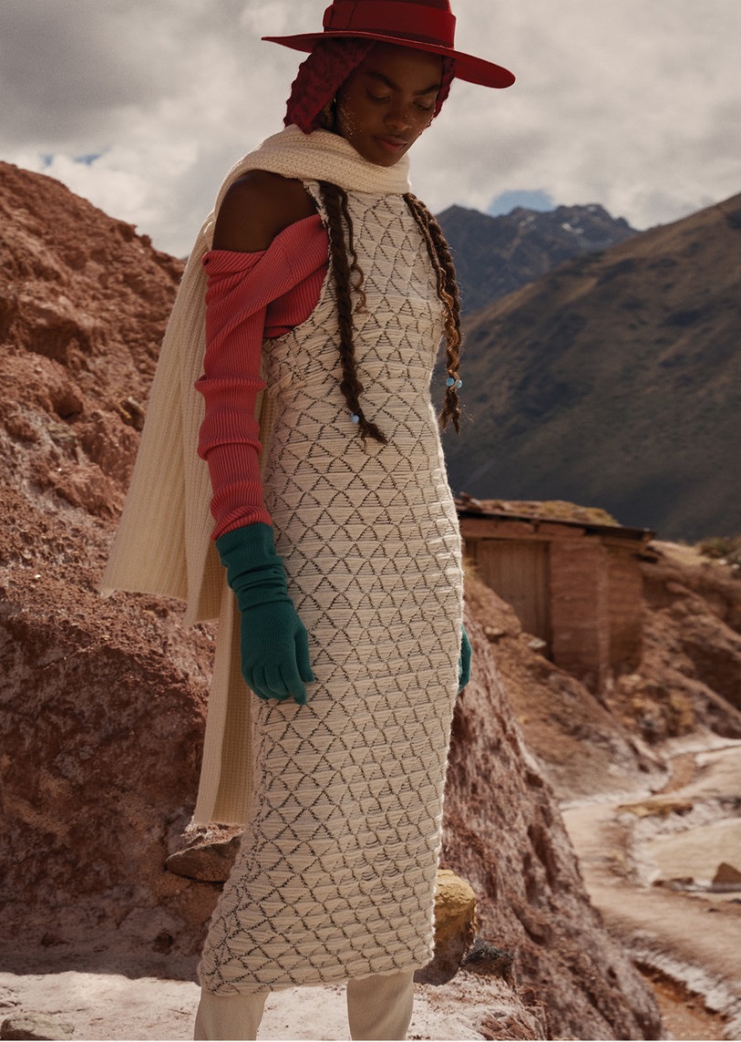 Aube Jolicoeur by Daniel Clavero for Vogue Mexico Nov 2018 (4).jpg