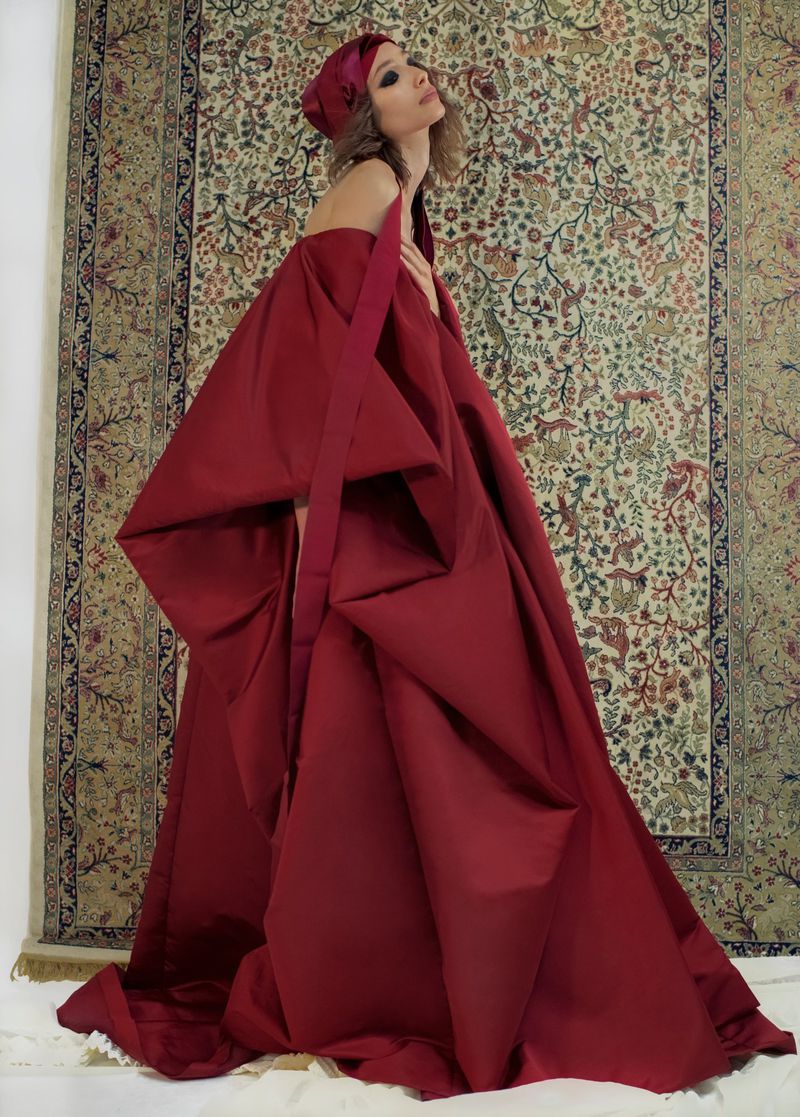 Alexandra Agostan by Jacques Burga for Harper's Bazaar Arabia Dec 2018 (5).jpg