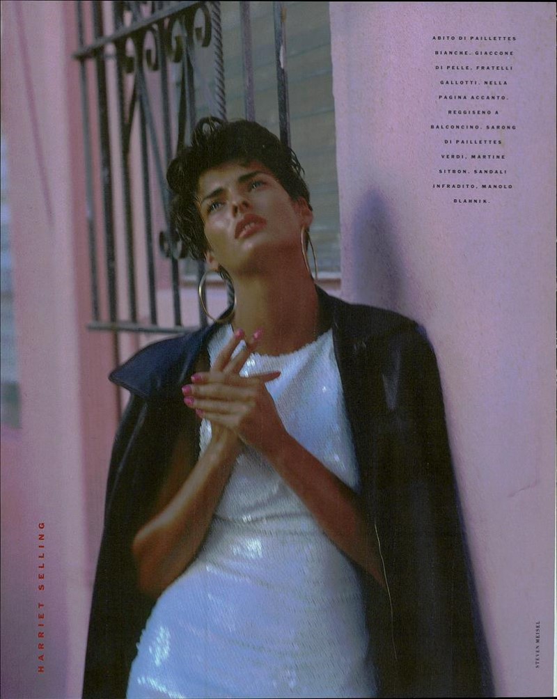 Linda Evangelista by Steven Meisel for Vogue Italia Feb 1989 (6).jpg