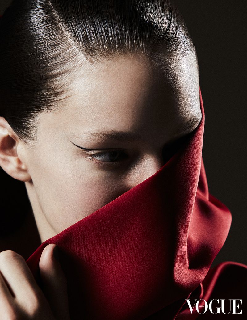Emily DiDonato by Jack Waterlot for Vogue Arabia Jan 2019 (1).jpg